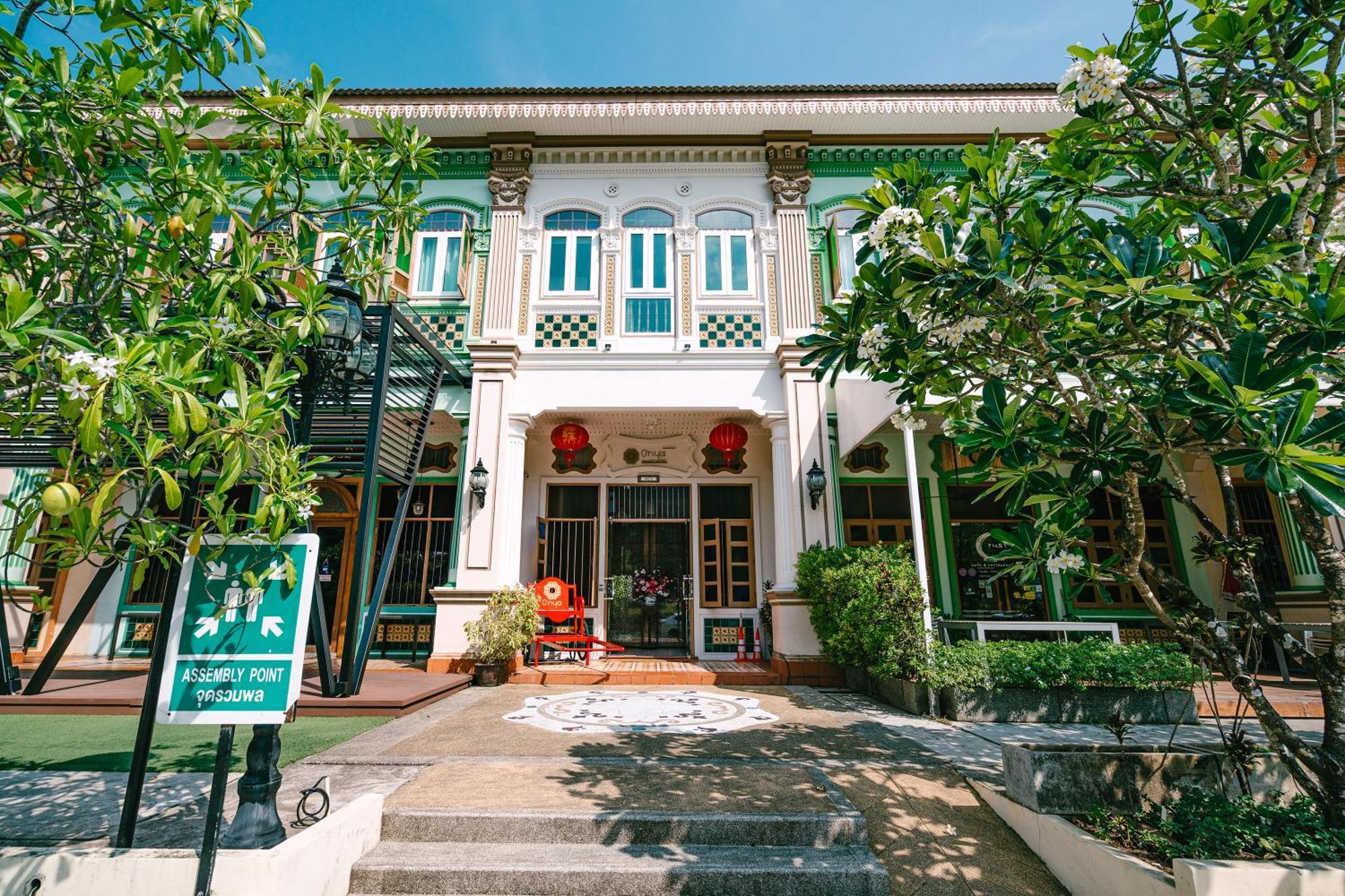 O'Nya Phuket Hotel Экстерьер фото